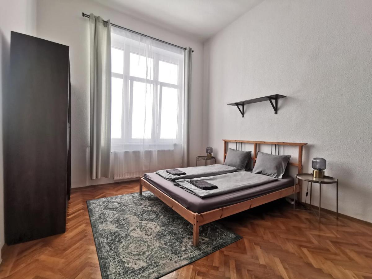 Urban Centro Apartment Budapest Bagian luar foto